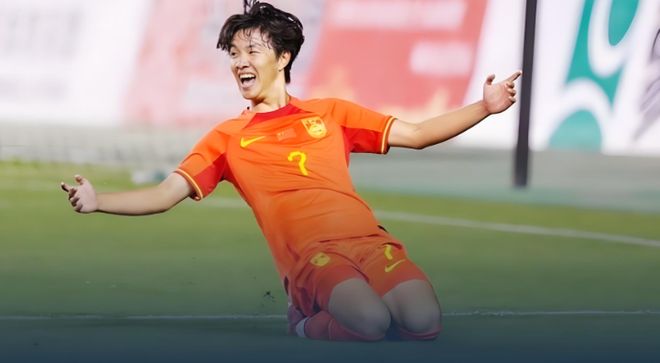 状态糟糕！中国女篮新晋主力前锋罗欣棫2战10中0外线三分颗粒无收